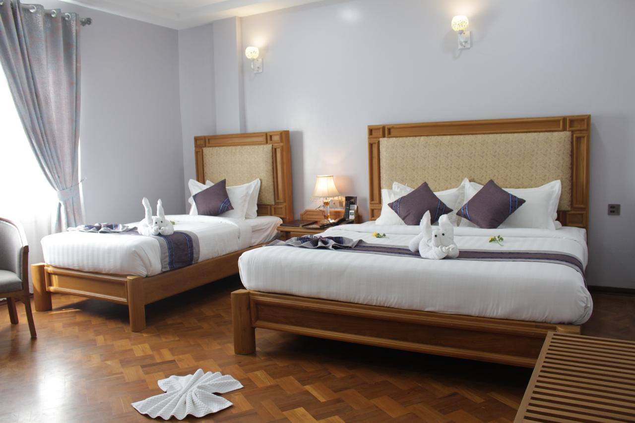 Amayar Nadi Hotel Mandalay Buitenkant foto